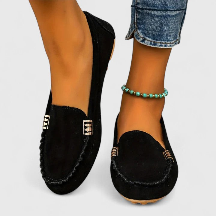 Black / 9
