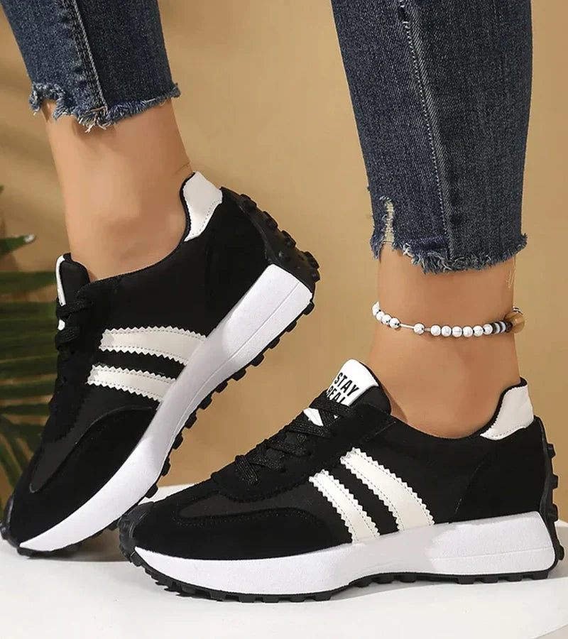 Black / 11.5-12