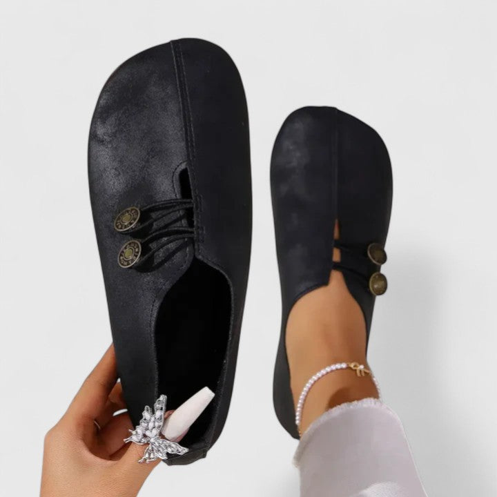 Black / 9