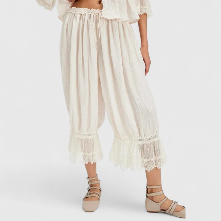 White / L