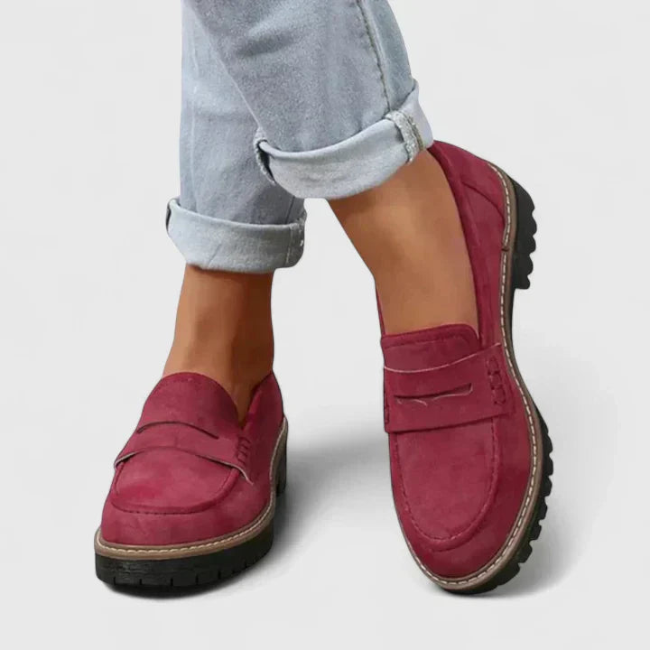 Red / 9