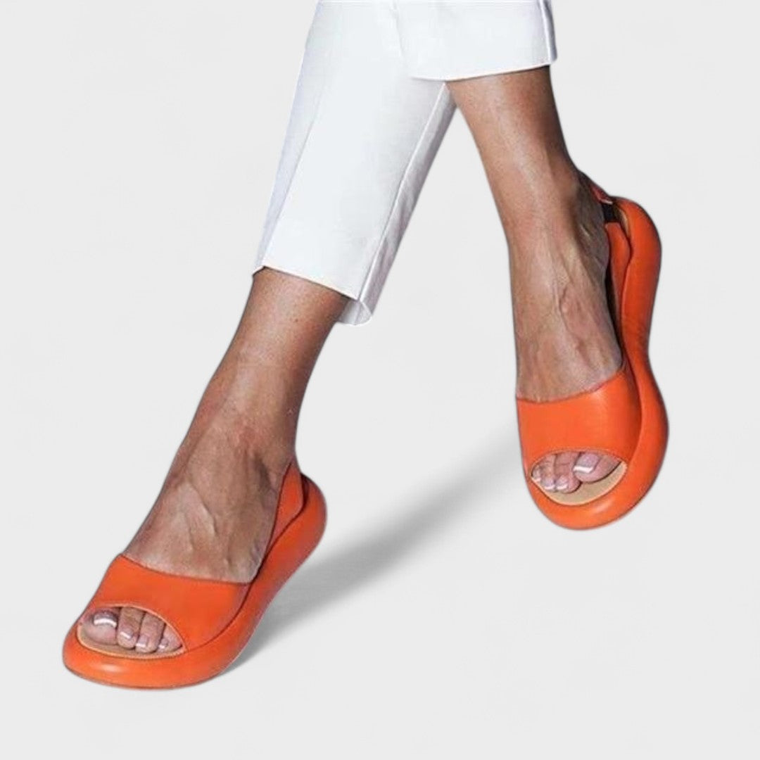 Orange / 11