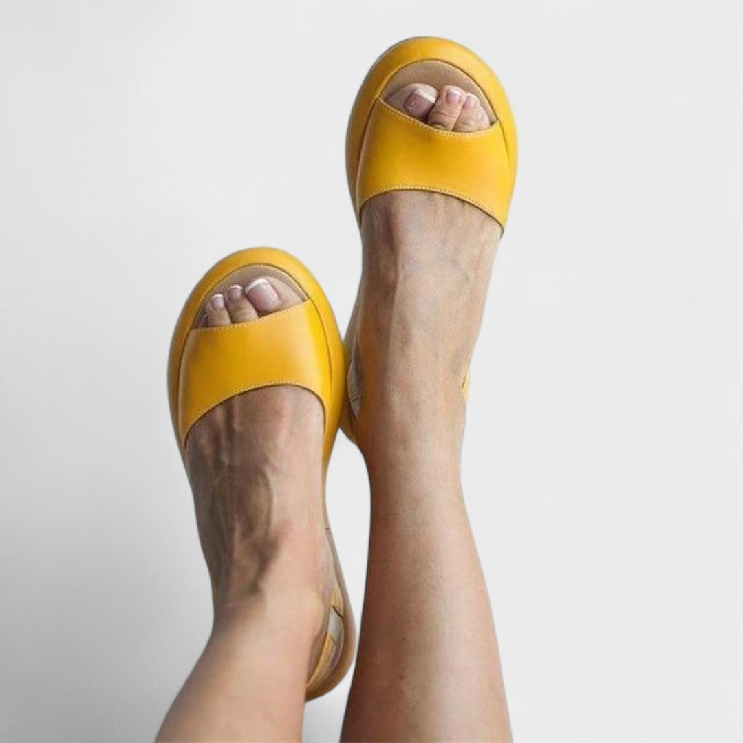 Yellow / 11
